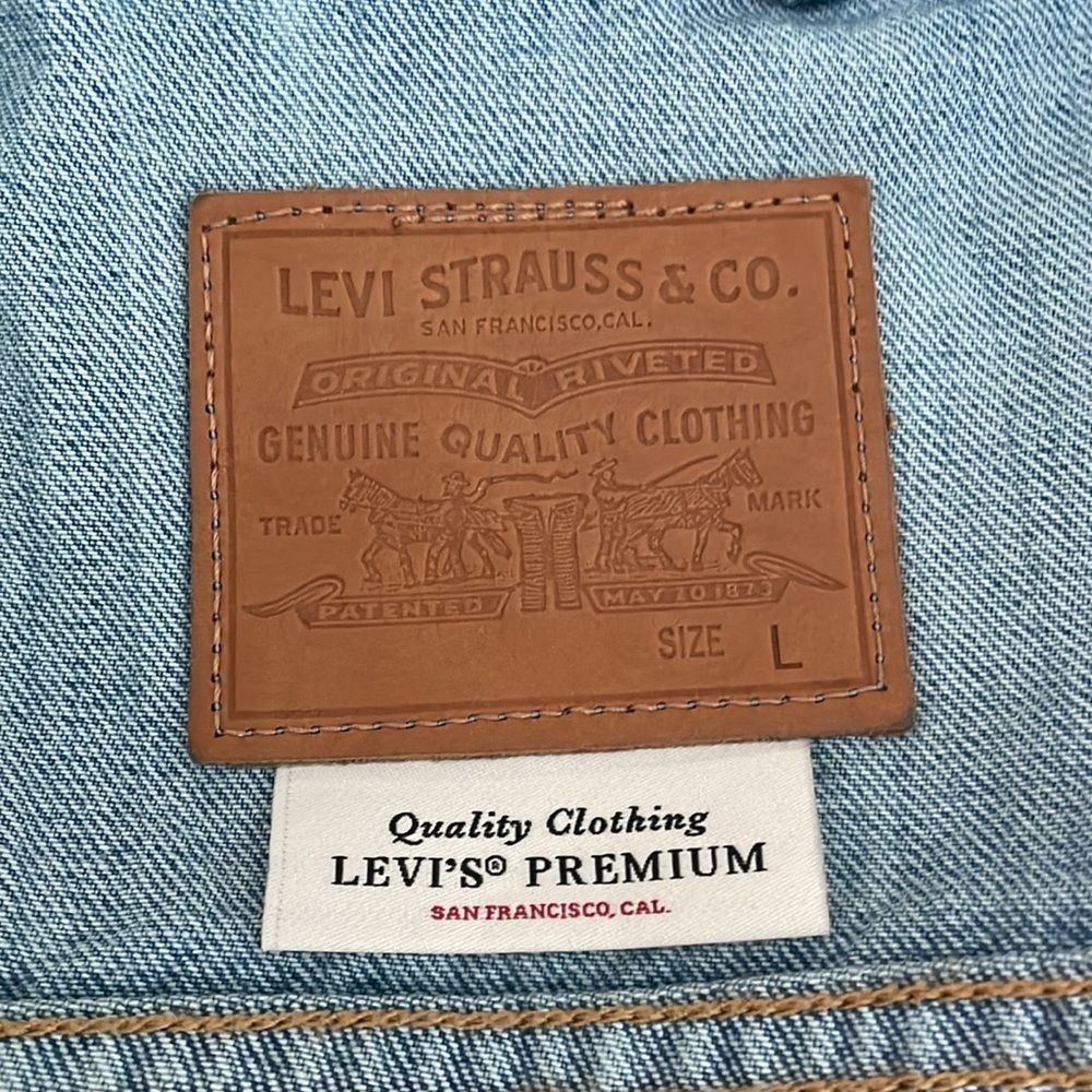 LEVI’S Big E Vintage Trucker Jean Jacket - Picture 9 of 11